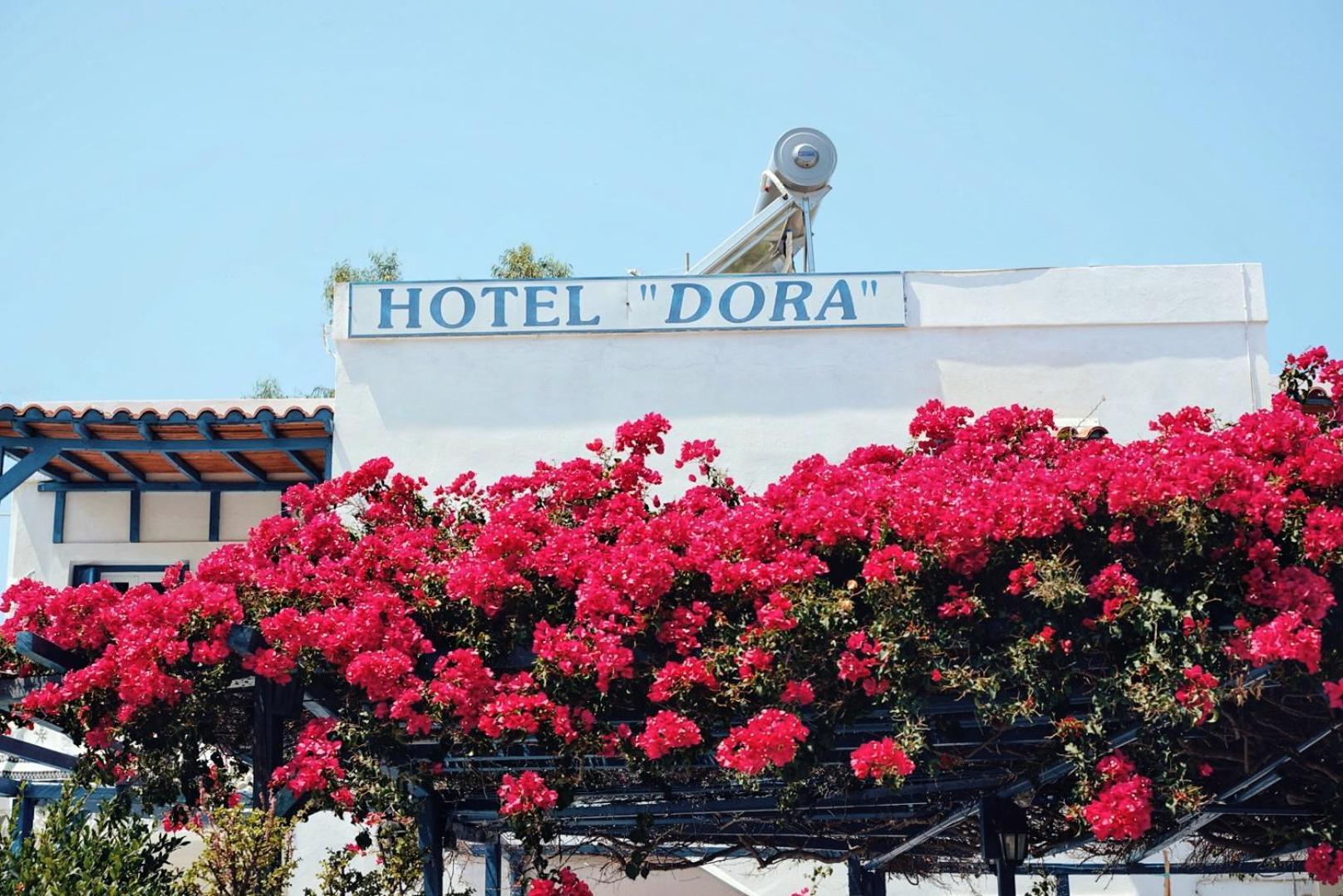 Dora'S Studios & Apartments Megas Gialos - Nites Exterior foto