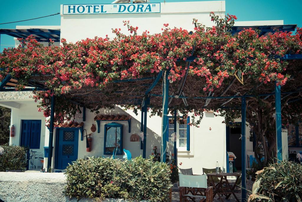 Dora'S Studios & Apartments Megas Gialos - Nites Exterior foto